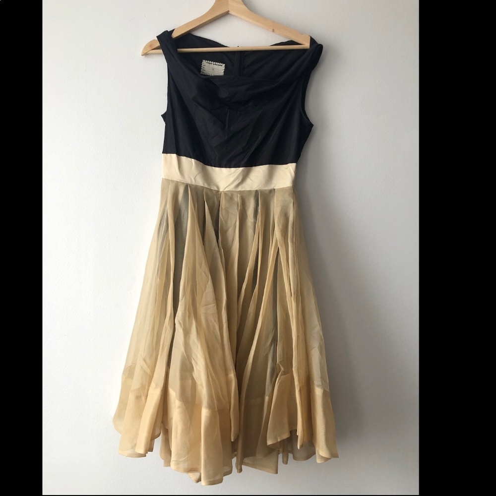 Gary Graham 50s style party dress